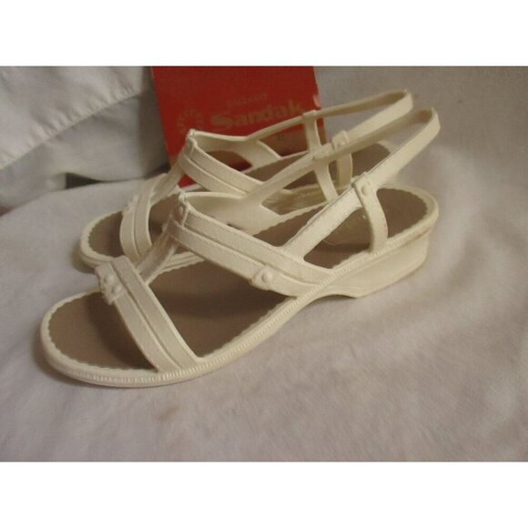 Vintage Womens Sandals 6 US 23 mexico Sandak Molded Rubber White Bety NOS - Picture 3 of 9